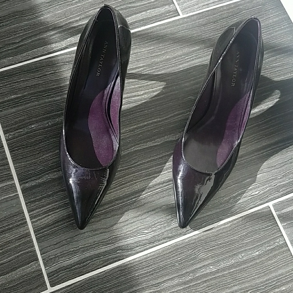 Shoes - Picture 4 of 4